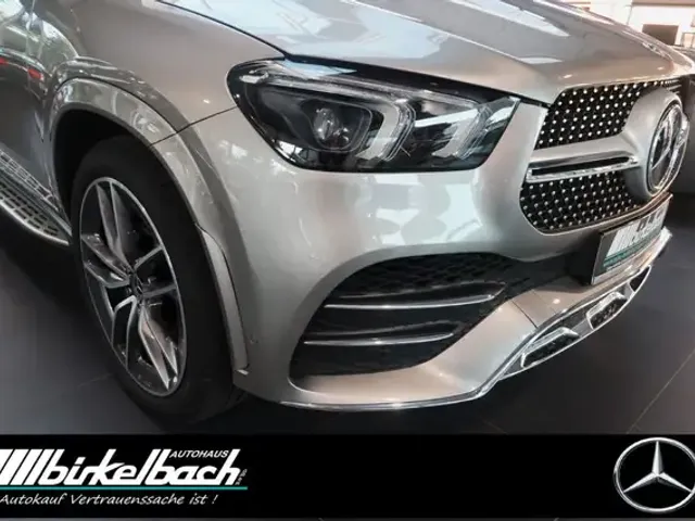 Mercedes-Benz GLE 400