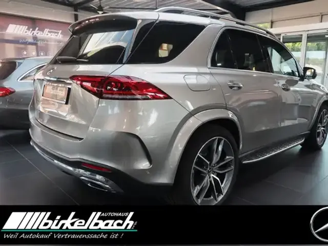 Mercedes-Benz GLE 400
