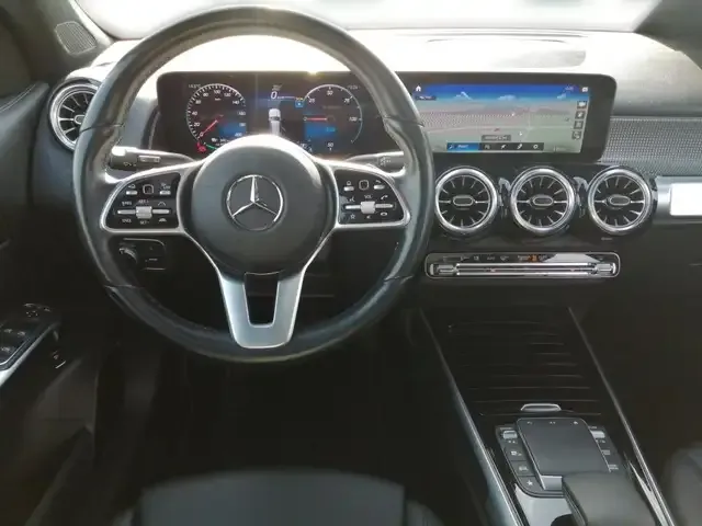 Mercedes-Benz EQB 250