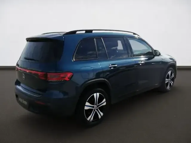 Mercedes-Benz EQB 250
