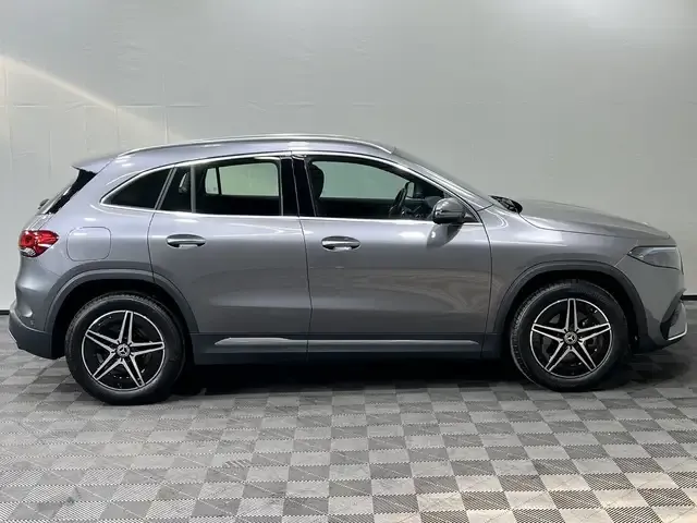 Mercedes-Benz EQA