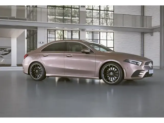 Mercedes-Benz A 250