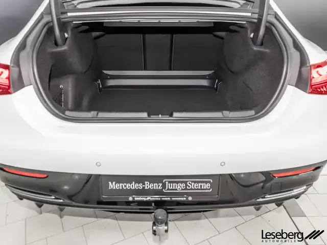 Mercedes-Benz EQE 350