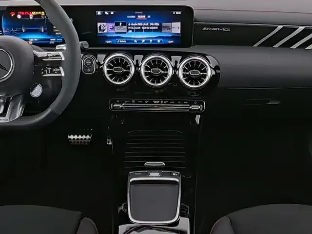 Mercedes-Benz CLA 35 AMG