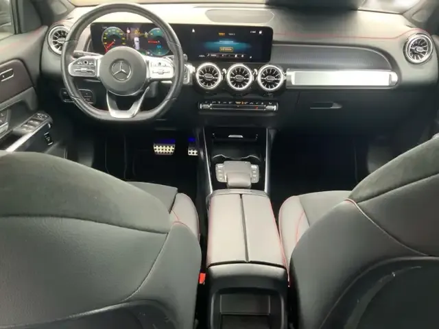 Mercedes-Benz EQB 250