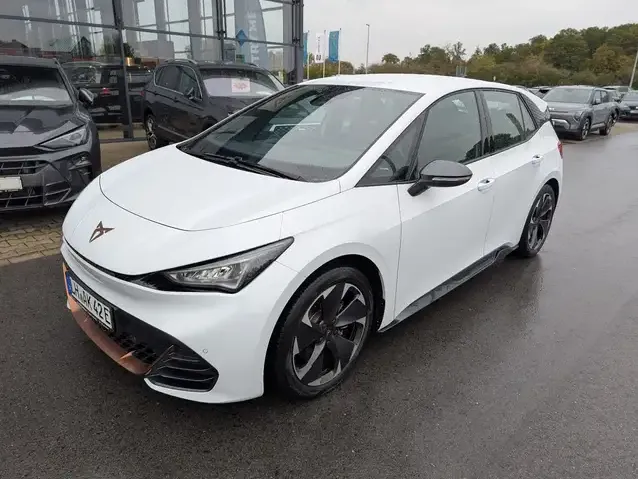 CUPRA Born