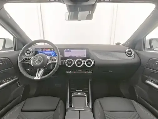 Mercedes-Benz EQA 300