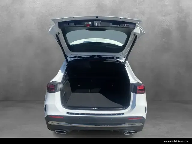 Mercedes-Benz GLA 180