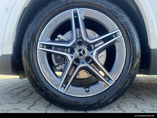 Mercedes-Benz GLA 180