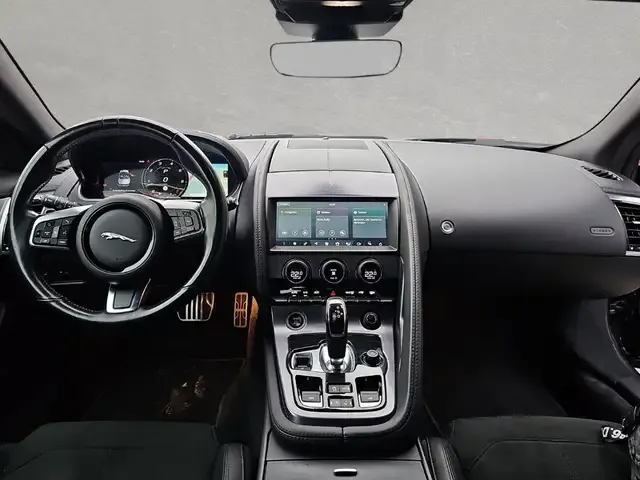 Jaguar F-Type