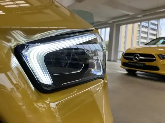 Mercedes-Benz CLA 180