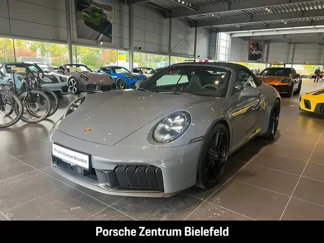 Porsche 992