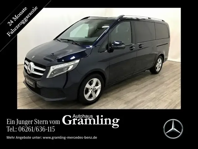 Mercedes-Benz V 220
