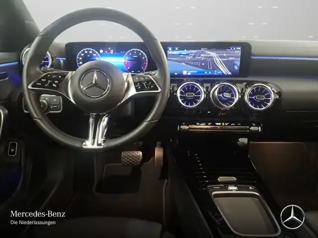 Mercedes-Benz CLA 180