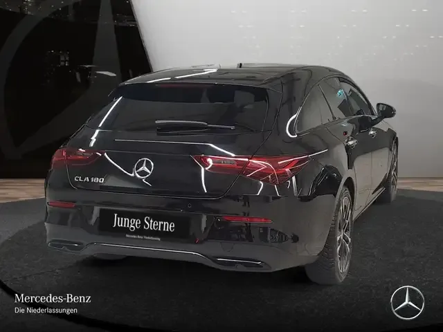 Mercedes-Benz CLA 180
