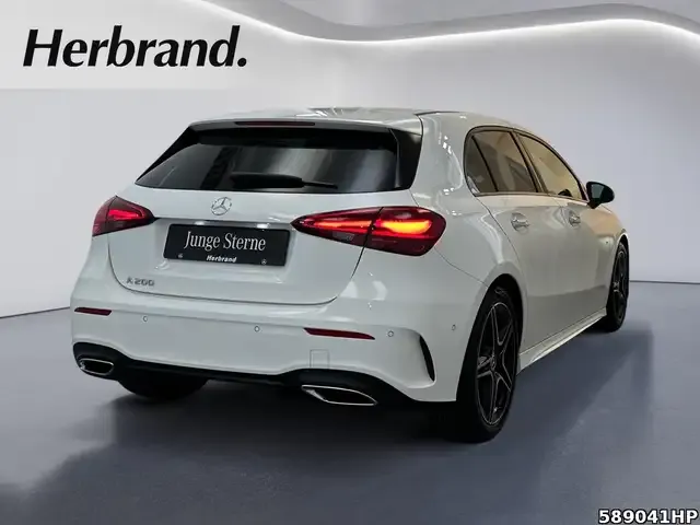 Mercedes-Benz A 200