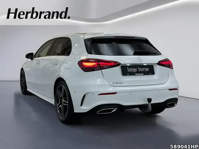 Mercedes-Benz A 200