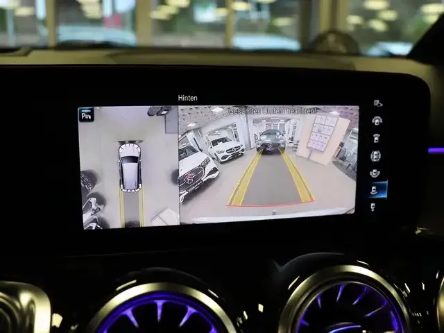 Mercedes-Benz GLB 200