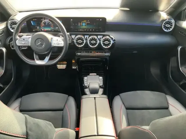 Mercedes-Benz A 45 AMG