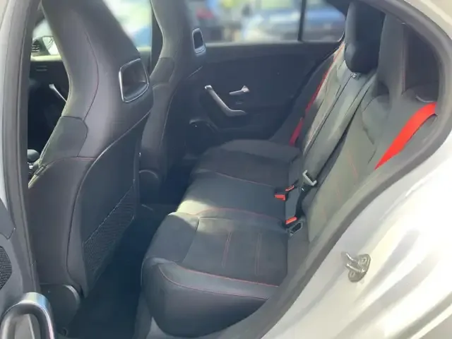 Mercedes-Benz A 45 AMG