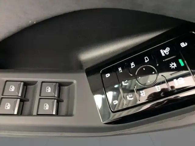 Audi Q6