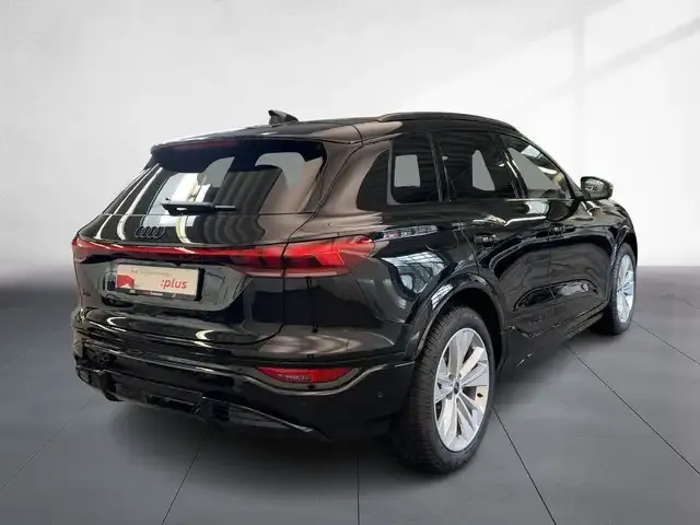 Audi Q6