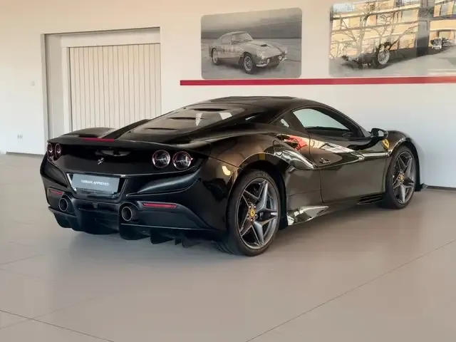Ferrari F8 Tributo