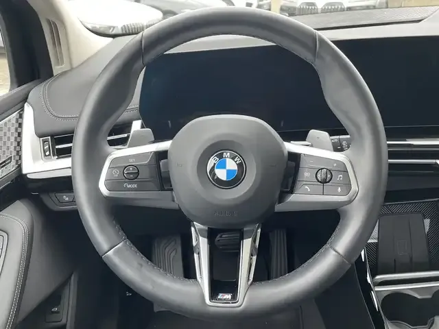 BMW 216