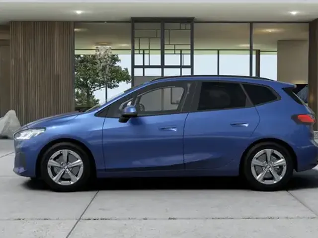 BMW 216