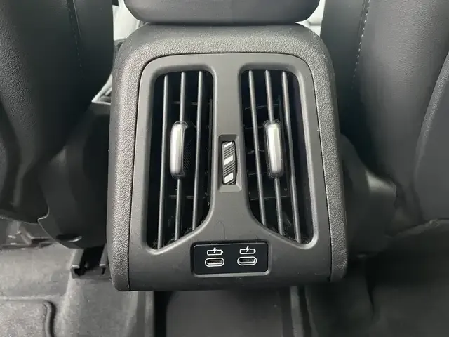 BMW 216