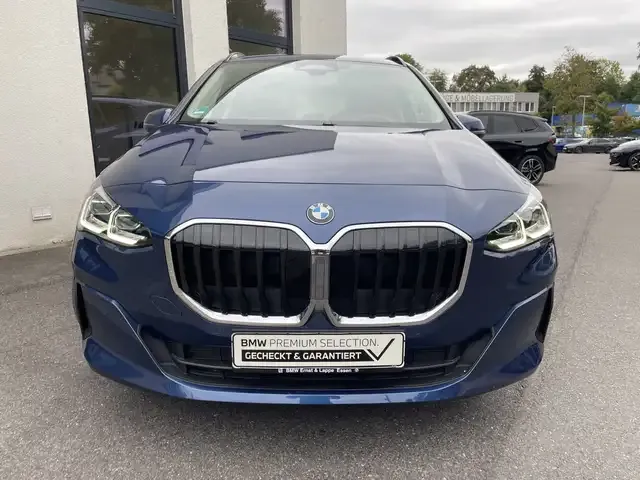 BMW 216
