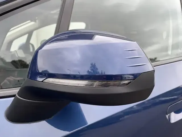 BMW 216