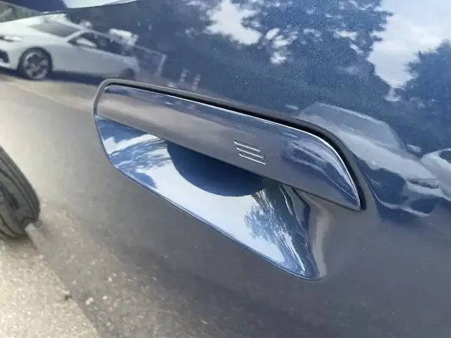 BMW 216