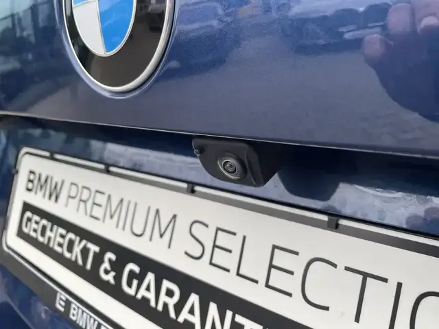 BMW 216