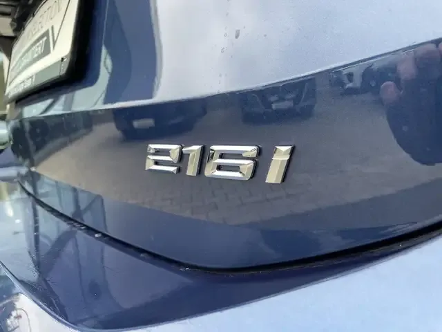 BMW 216