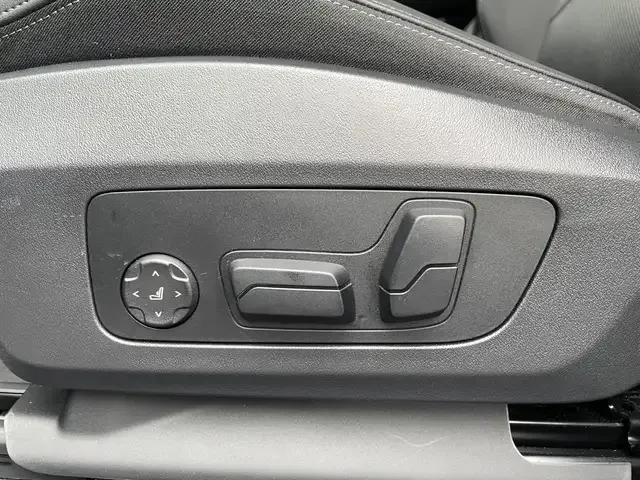 BMW 216