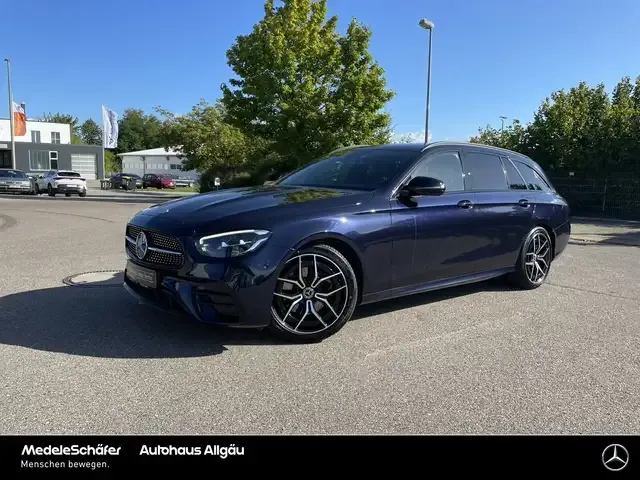 Mercedes-Benz E 200