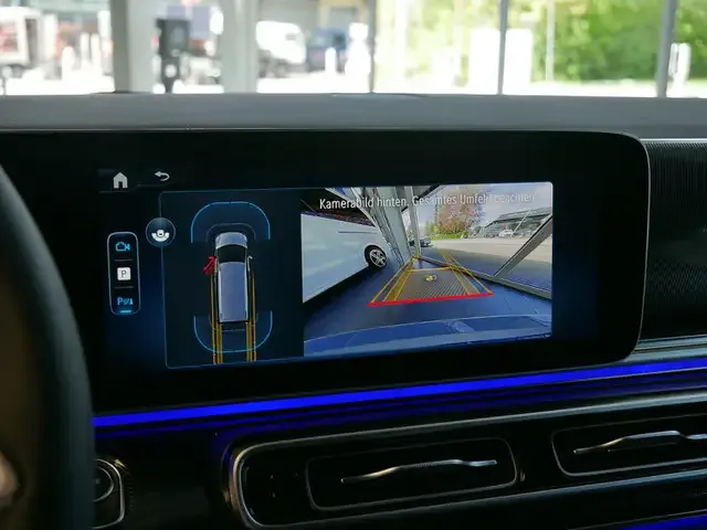 Mercedes-Benz V 220