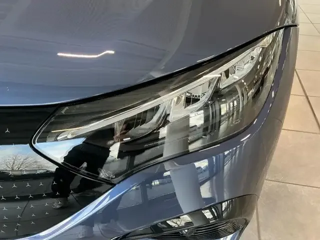 Mercedes-Benz EQE 350