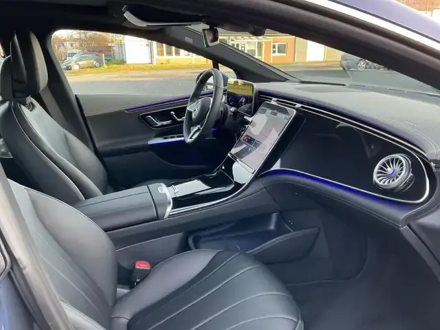 Mercedes-Benz EQE 350