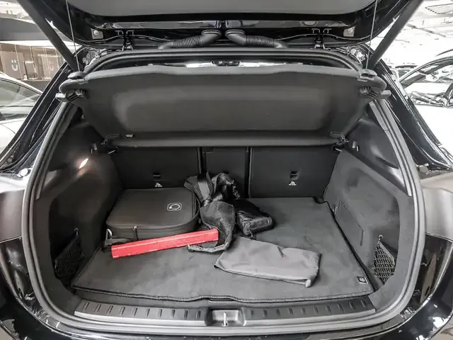 Mercedes-Benz EQA 350