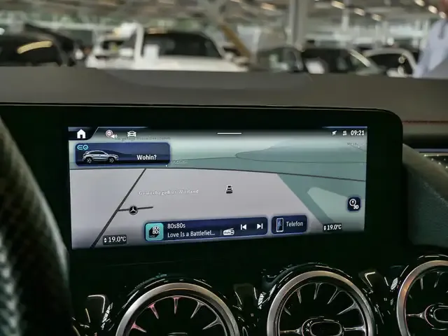 Mercedes-Benz EQA 350