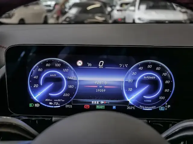 Mercedes-Benz EQA 350
