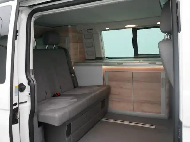Volkswagen T6.1 California