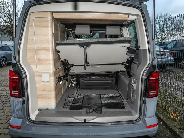 Volkswagen T6.1 California