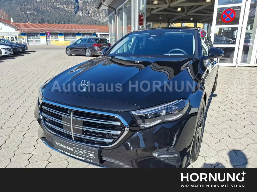Mercedes-Benz E 200