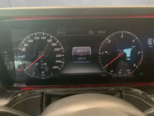 Mercedes-Benz G 400