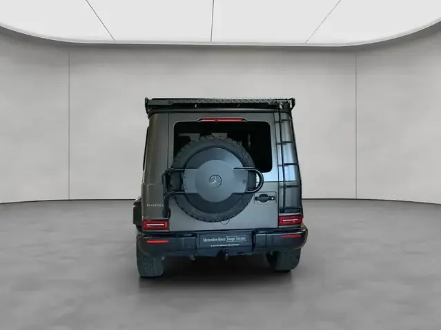 Mercedes-Benz G 400