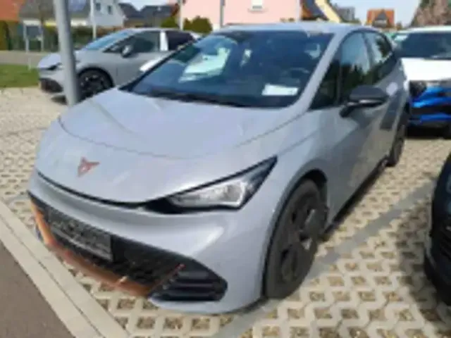 CUPRA Born