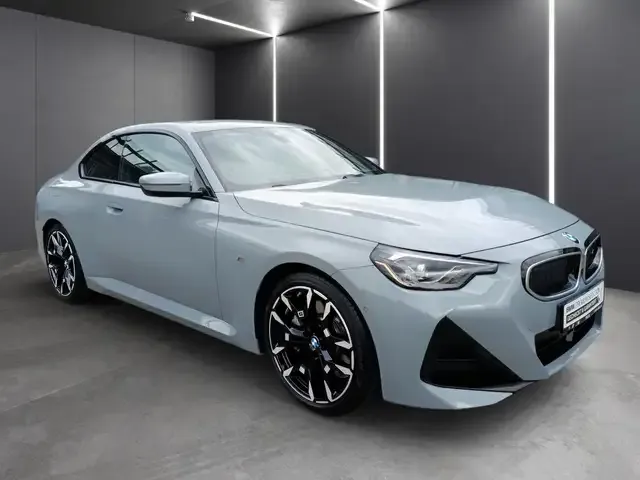 BMW 230
